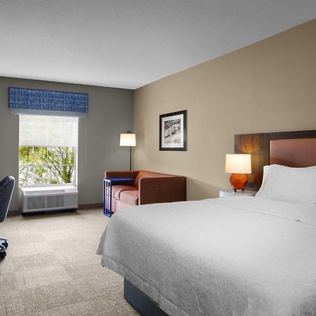 Hampton Inn & Suites State College At Williamsburg Square Dış mekan fotoğraf